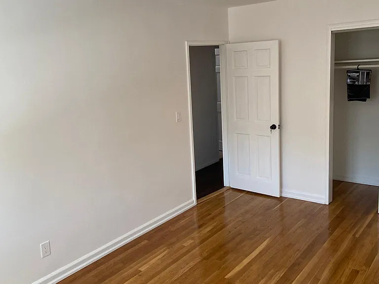 1867 E 52nd St #2 — Photo 1