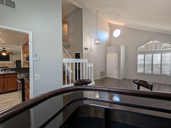 4th image of 28606 River Glen Ct