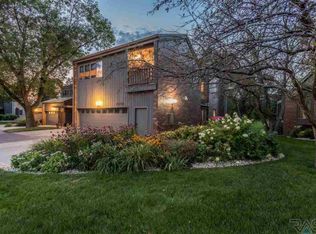 2813 S Ridgeview Way #4, Sioux Falls, SD 57105