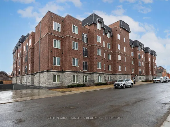 501 Frontenac St #413, Kingston, ON K7K 4L9