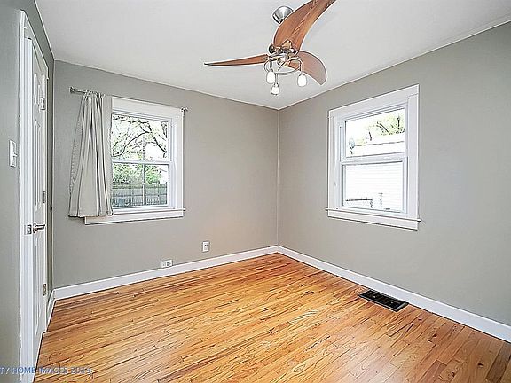 5th image of 7425 Alexander Ave