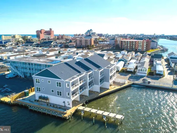 220 25th St #D, Ocean City, MD 21842