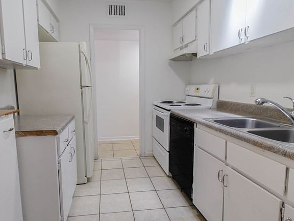 5th image of 119 Krueger St