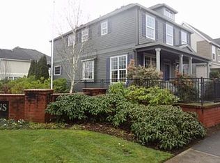 6454 NE Chestnut St, Hillsboro, OR 97124