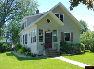 509 Walnut St SW, Sleepy Eye, MN 56085