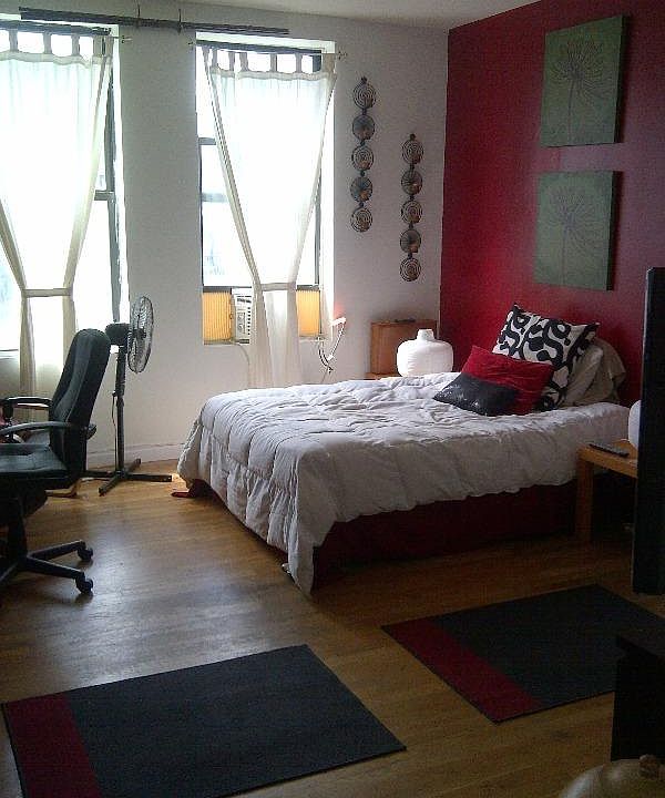 Bedroom for rent