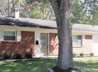 29 Edgecombe Rd, Milford, OH 45150