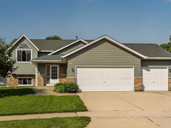 5319 Highgrove Ln NW, Rochester, MN 55901