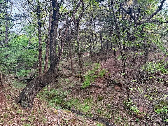 4th image of W 760th Rd