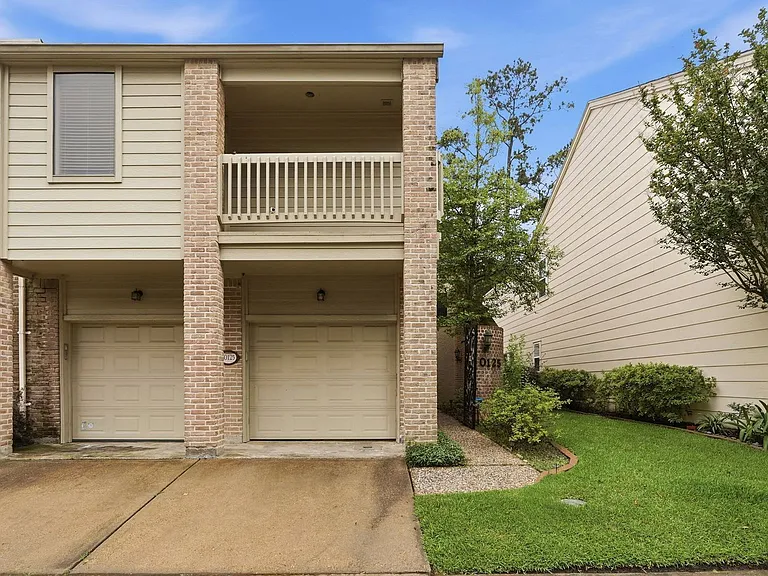 10125 Valley Forge Dr — Photo 2