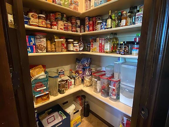 Kitchen Pantry
