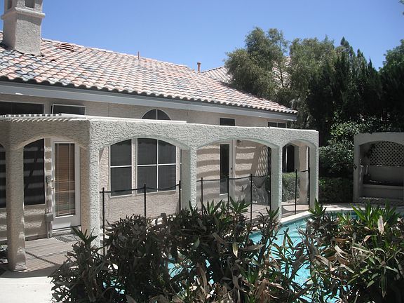 4th image of 2253 Black Pine Dr