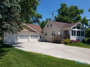 20805 W Camper Rd, Genoa, OH 43430