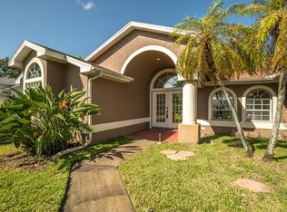 800 Crossbow Dr, West Melbourne, FL 32904