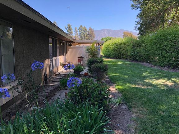 4th image of 5119 Village 5