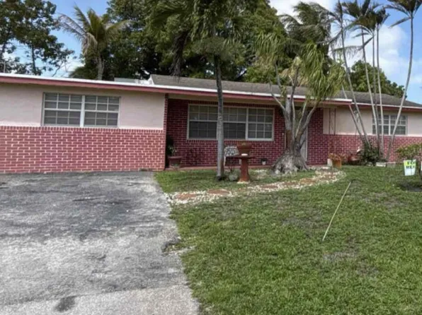171 SE 28th Ave, Boynton Beach, FL 33435