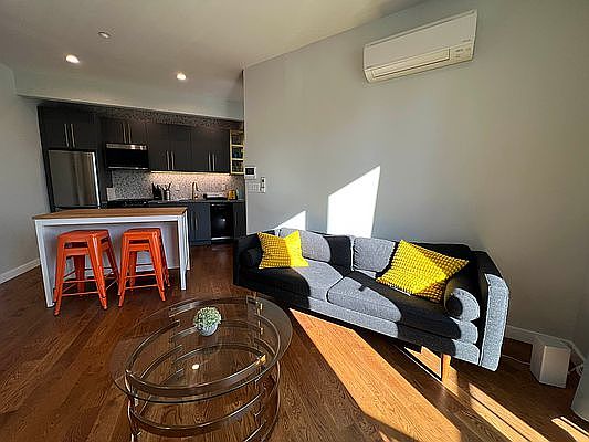 4th image of 842 Flushing Ave #4F