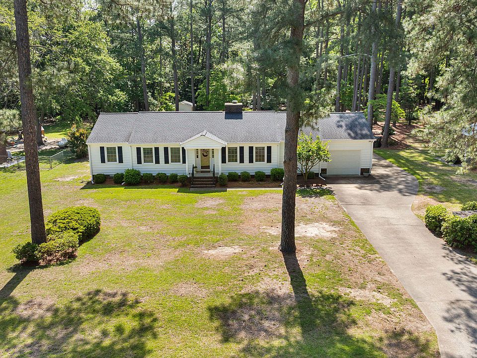 1st image of 1925 Pinemont Circle