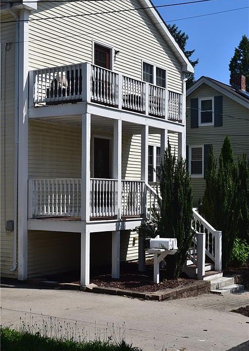 1st image of 23 Vaughan St #2