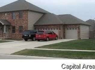 1901 Old Ivy Dr, Springfield, IL 62711