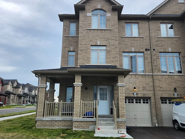 2602 Apricot Ln — Photo 2