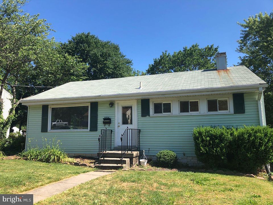 1st image of 3704 Austin Ave
