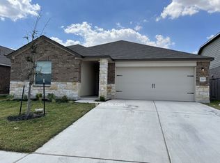 210 Montego St, Hutto, TX 78634