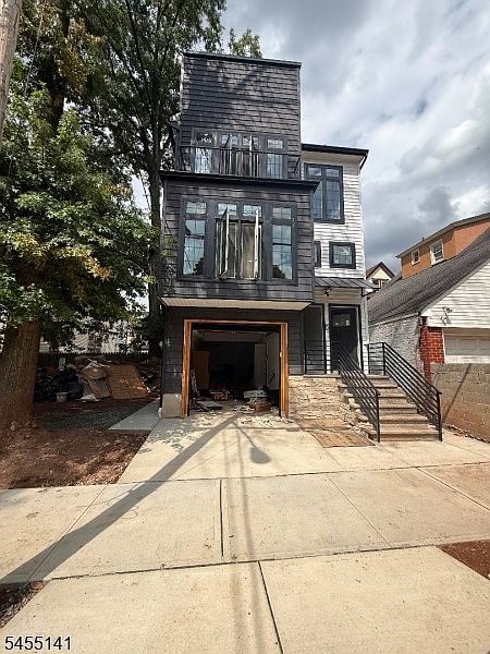 1st image of 259 Madison Ave