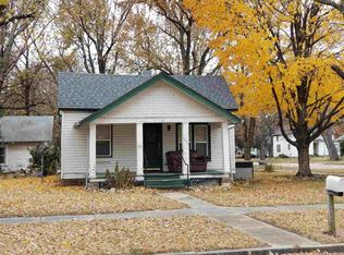 1705 Fuller St, Winfield, KS 67156