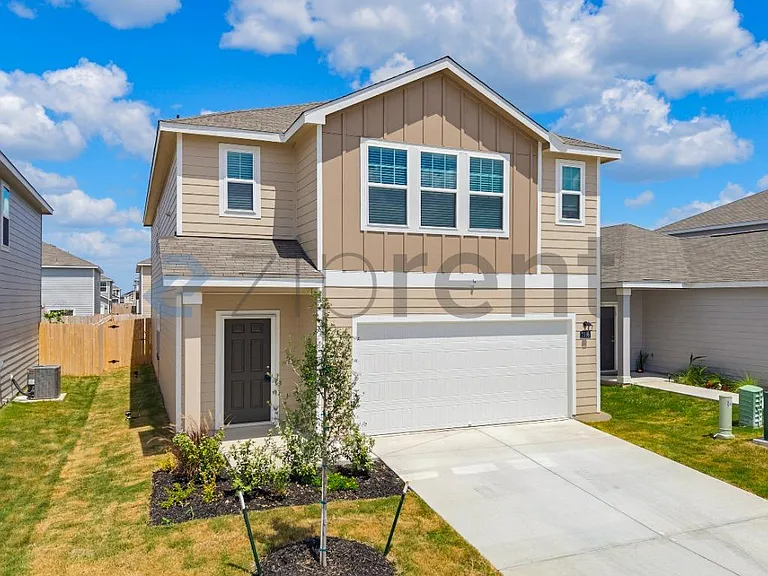 7536 Corral Smt — Photo 2