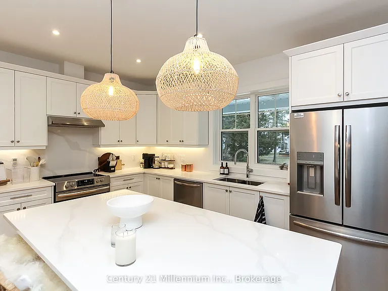 35 Linda Ln — Photo 20
