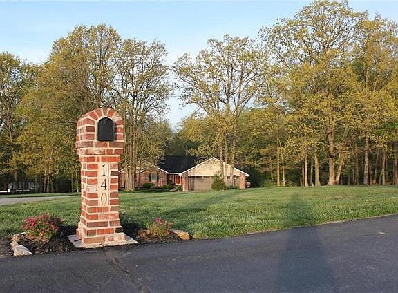 4th image of 140 Orchardview Dr