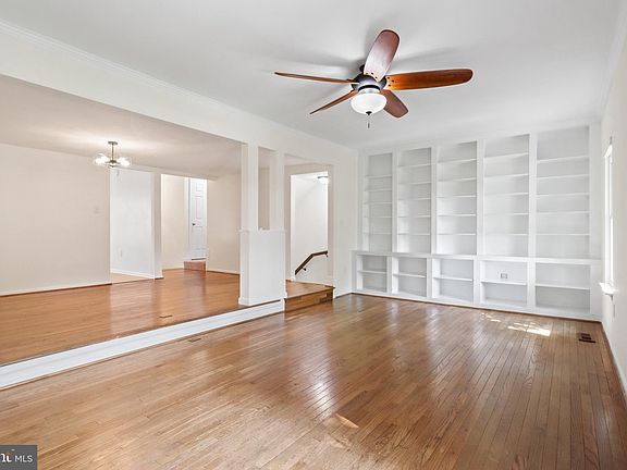 4th image of 3146 Valentino Ct