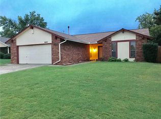 6640 Laurel Rd, Oklahoma City, OK 73162