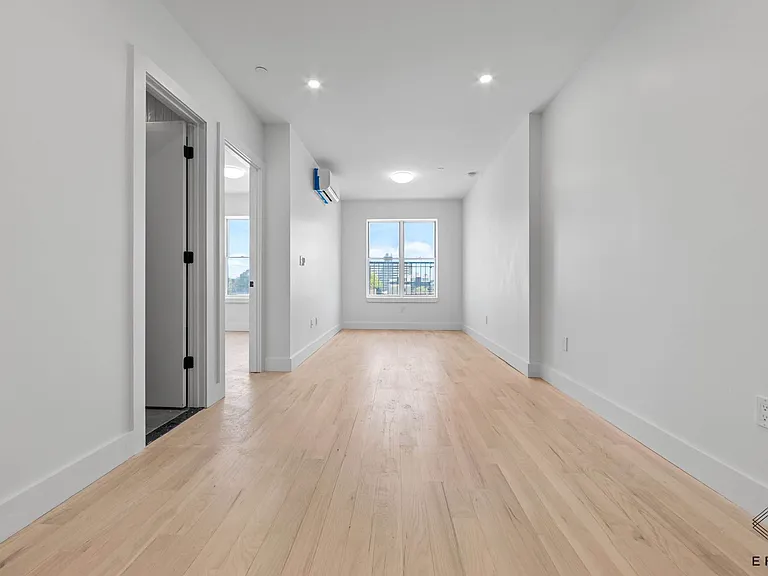 1193 Nostrand Ave #3B — Photo 4
