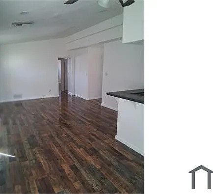 730 W Avenue H #10 — Photo 1