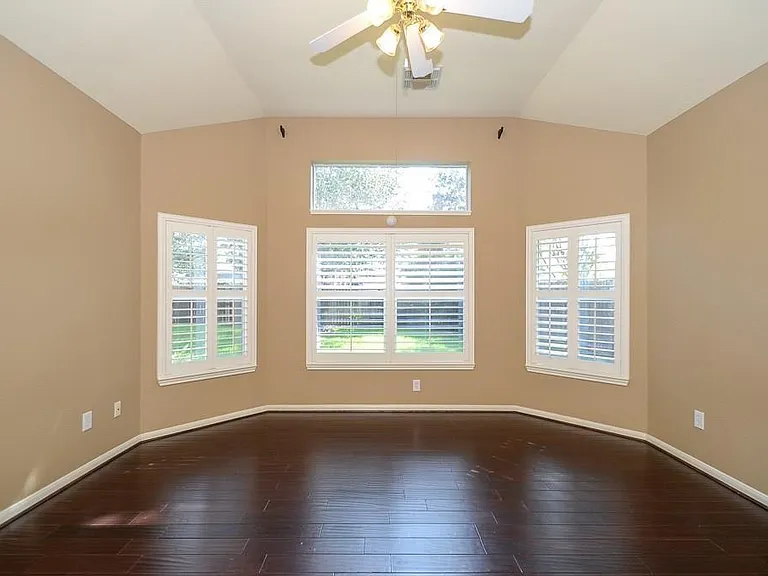 3706 Bailey Ln — Photo 15