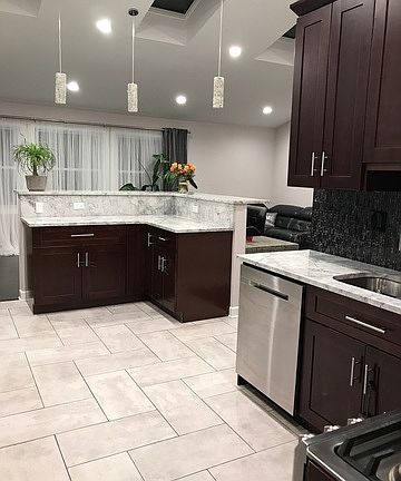 3rd image of 13848 W Appleway Ct