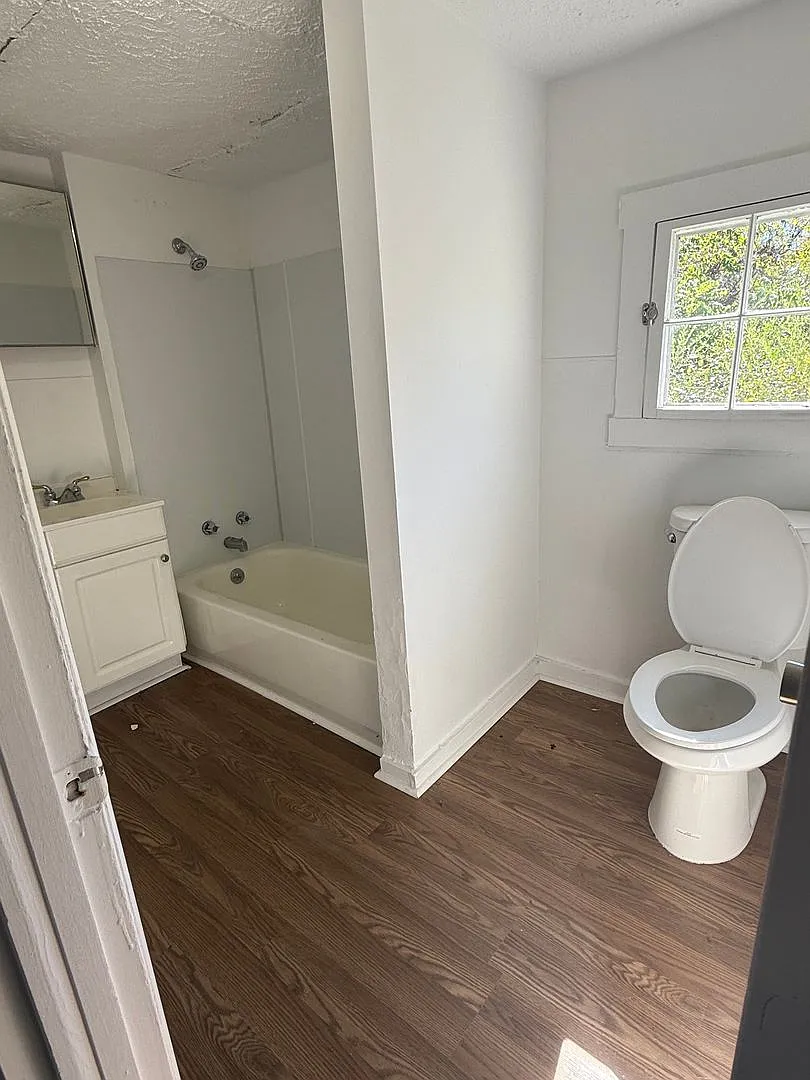 Askin St 7 — Photo 4