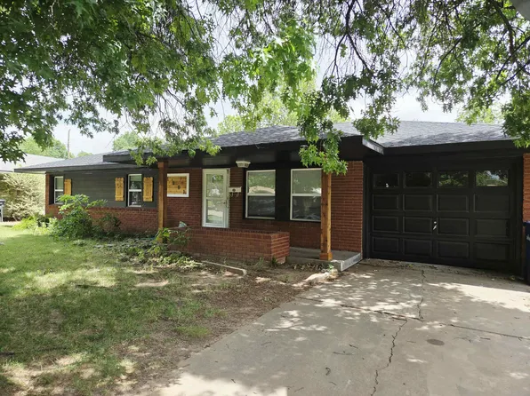 1801 Chickasaw Dr, Enid, OK 73703