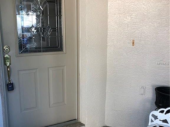 2nd image of 2144 Winsley St