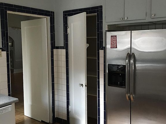 4th image of 7126 Dartmouth Ave Floor 2