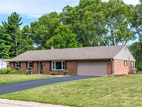 2nd image of 453 Southbrook Dr