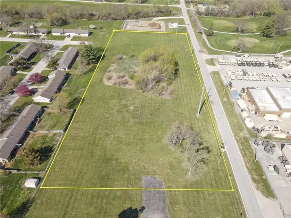 W Markey Rd, Belton, MO 64012