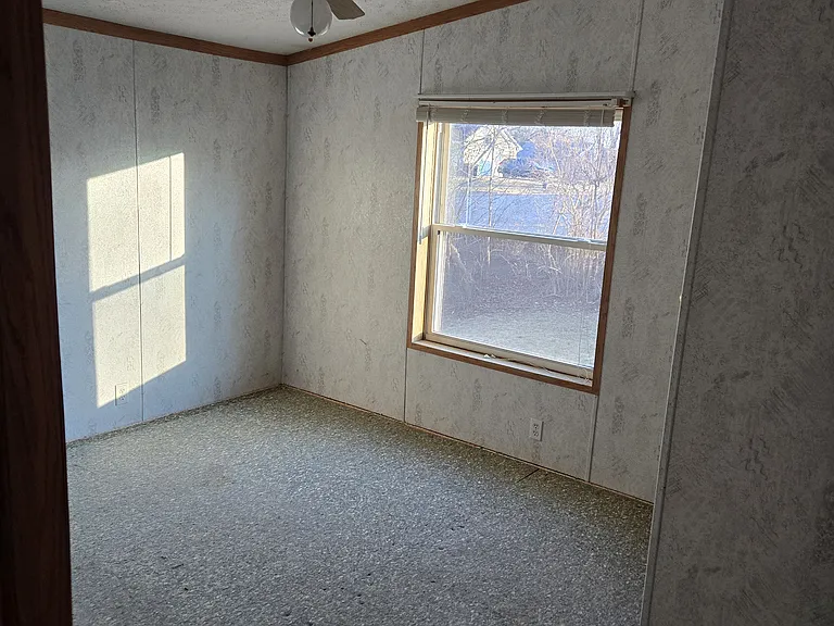 236 Sterling Dr — Photo 11