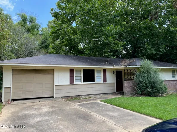 3306 Ridgeland Dr, Jackson, MS 39212