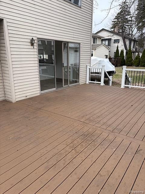 210 Rosebud St, photo 3