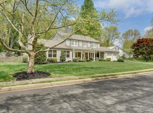 20 Collingwood Rd, Marlboro, NJ 07746