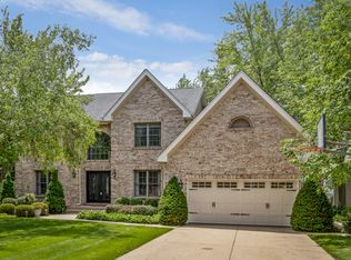2331 Buckthorn Dr, Algonquin, IL 60102