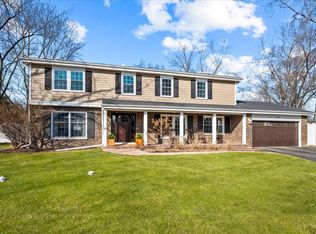 1116 Adirondack Dr, Northbrook, IL 60062